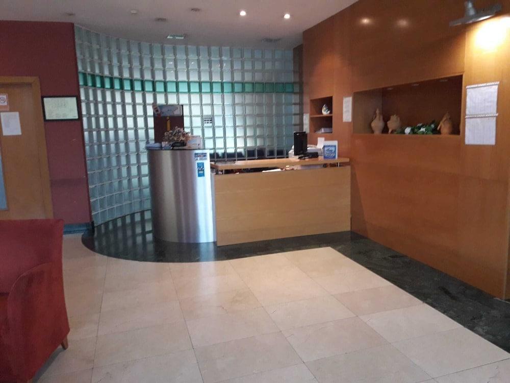 米拉多格纳佐酒店 Gormazo 外观 照片